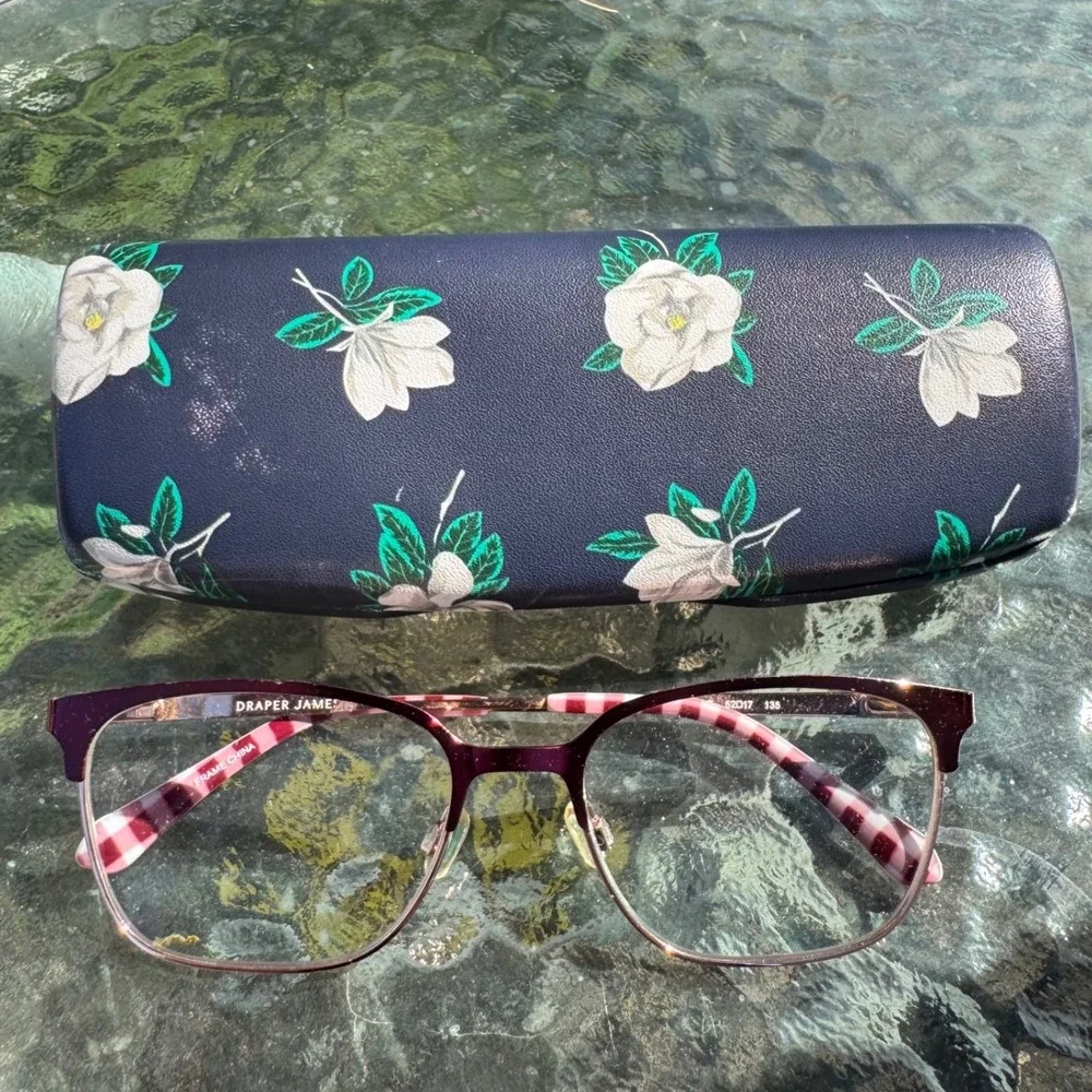 Draper James DJ5031 Merlot Gingham Eyeglasses Frames with Floral Case‎ 52-17-135
